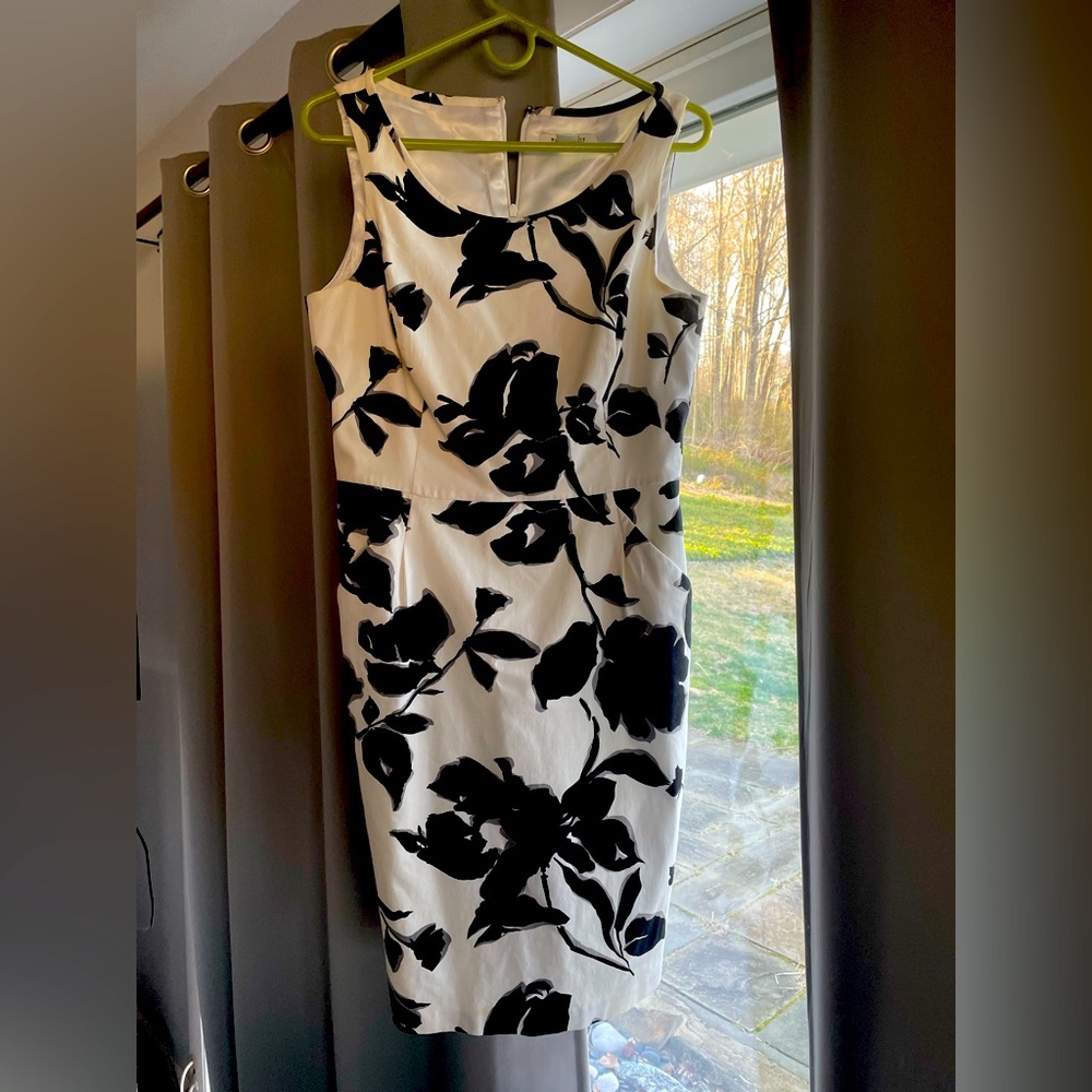 White House black market sheath dress